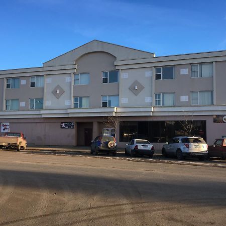 The Silverado Inn Dawson Creek Esterno foto
